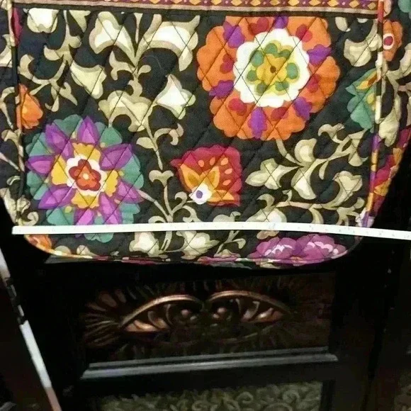 Vera Bradley RetiredSuzani pattern shoulder bag - Picture 7 of 11